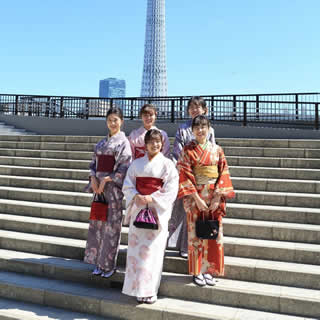 浅草着物散策観光プランお着物の一例